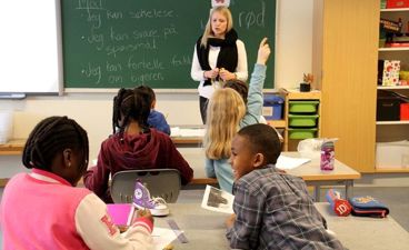 Lærer i klasserom Lærer i klasserom
