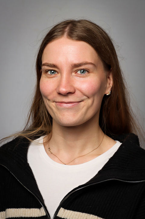 En person med langt hår En person med langt hår